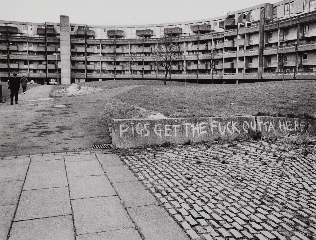 Hulme, Manchester c.late 80s. Photo © Richard Davis.
